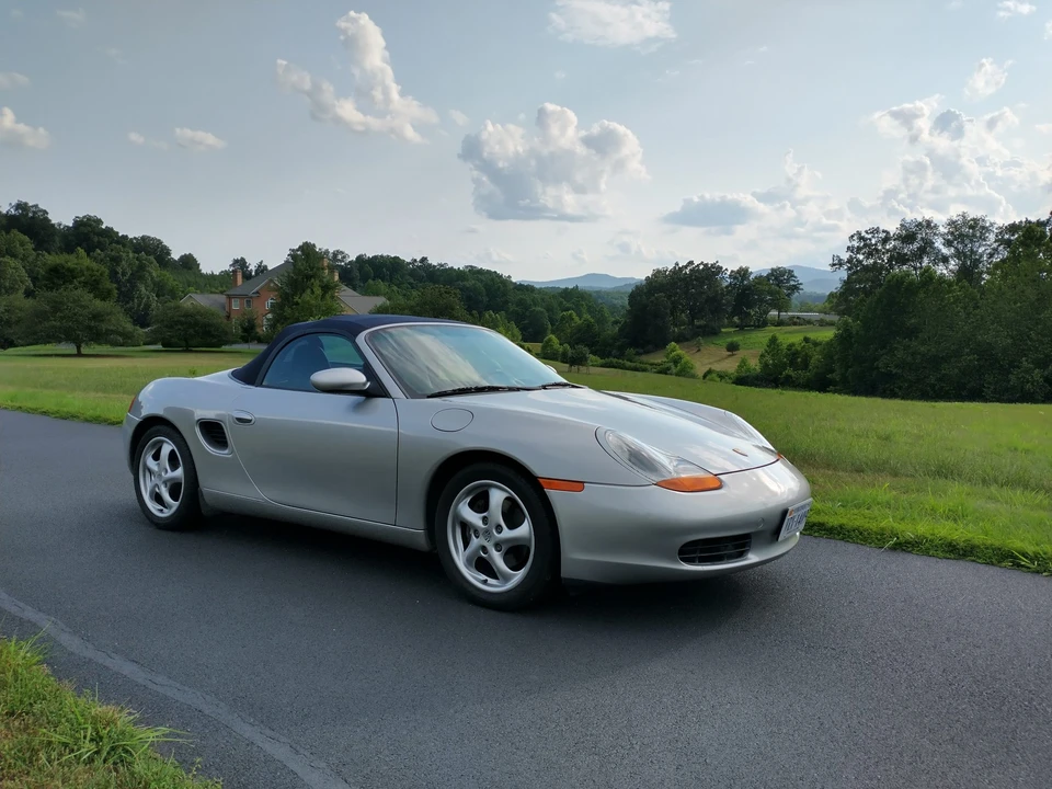 2000 Porsche 986 Boxster - Image 11 of 31