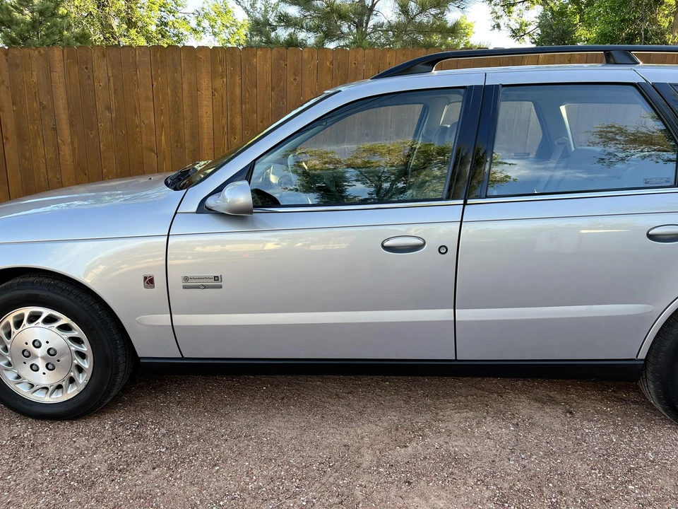 2000 Saturn - Image 15 of 31