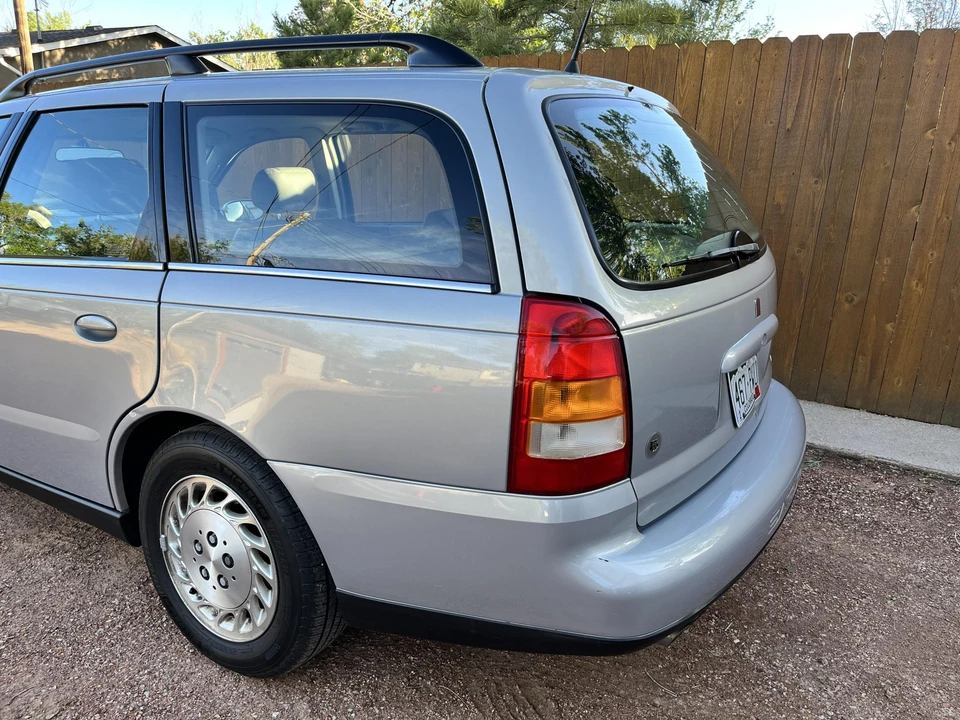 2000 Saturn - Image 31 of 31