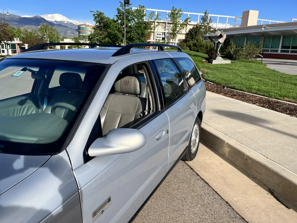 2000 Saturn - Image 27 of 31