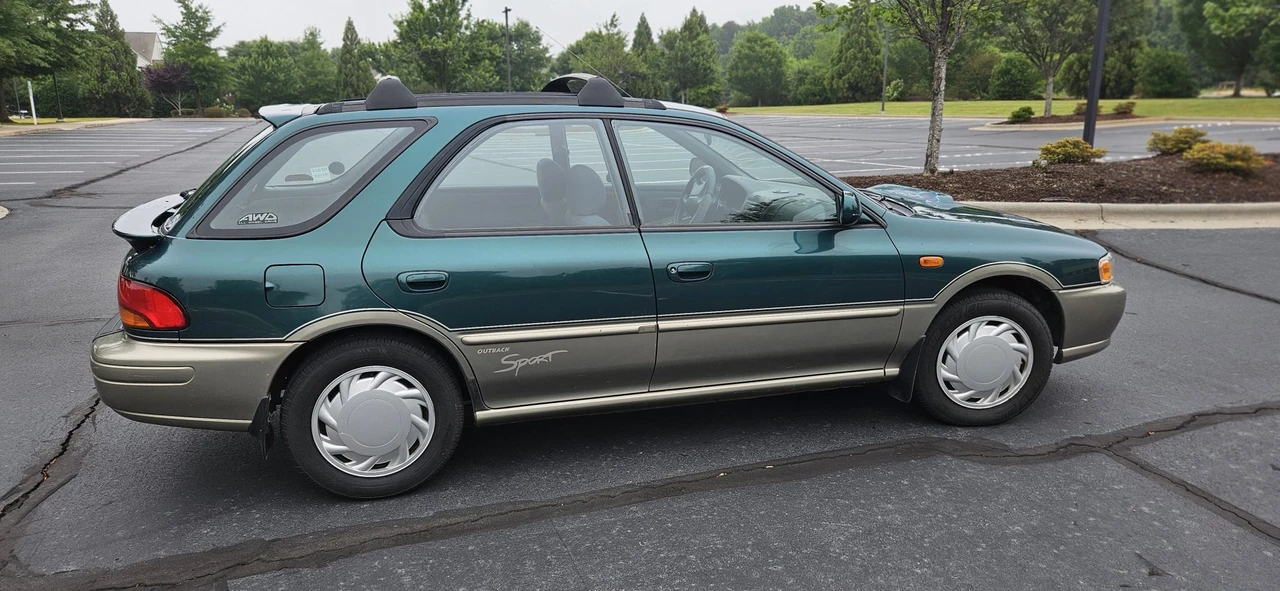 2000 Subaru Impreza 1st Gen - Image 15 of 31