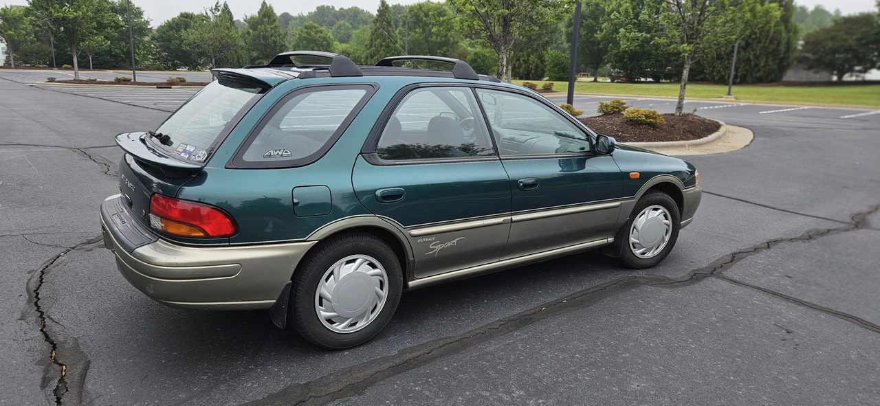 2000 Subaru Impreza 1st Gen - Image 14 of 31
