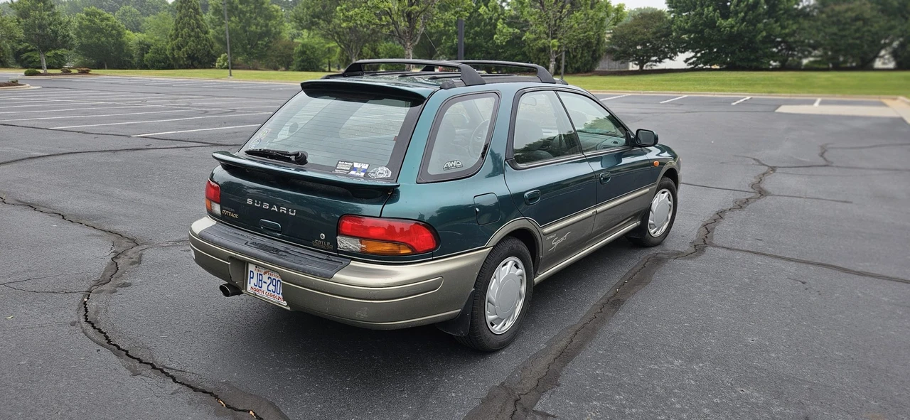 2000 Subaru Impreza 1st Gen - Image 13 of 31