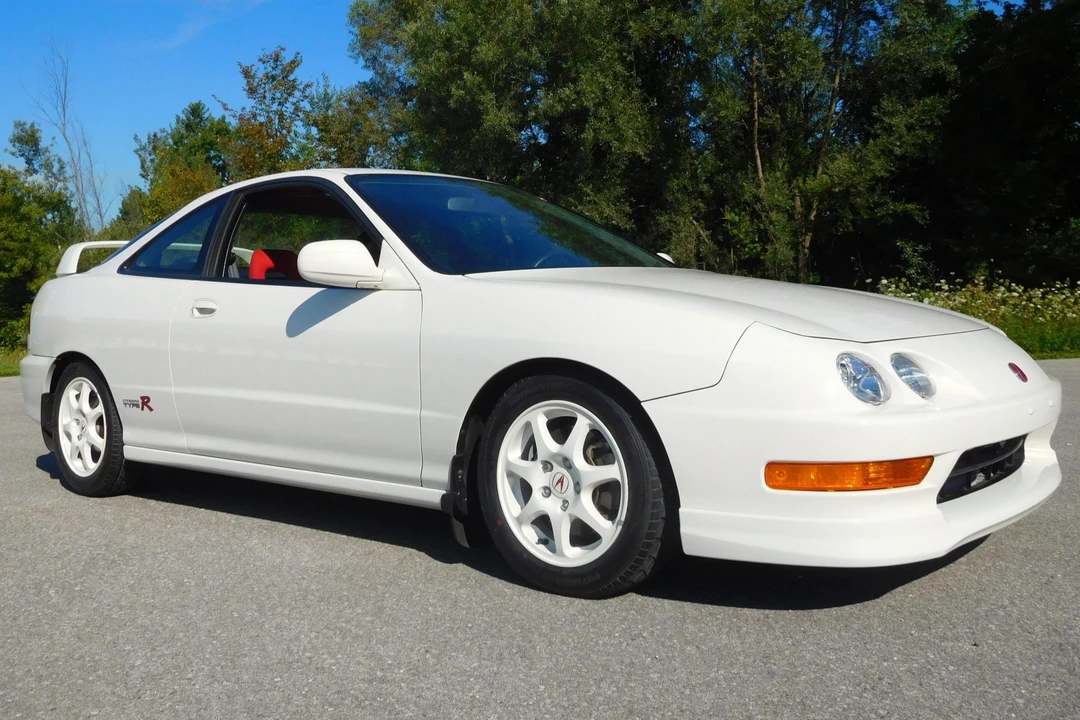 2001 Acura Integra Type R 3rd Gen - Image 1 of 31