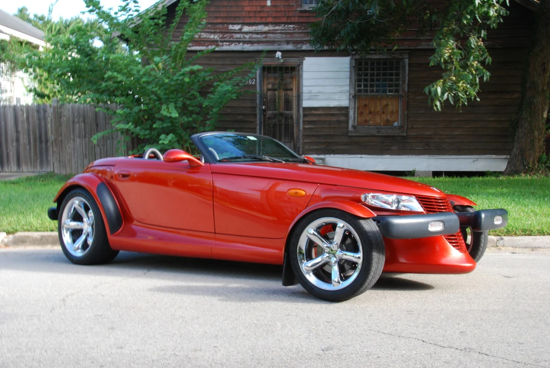 2001 Plymouth Prowler - Image 8 of 31