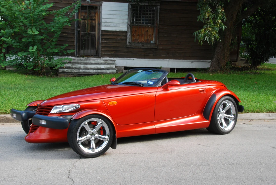 2001 Plymouth Prowler - Image 3 of 31