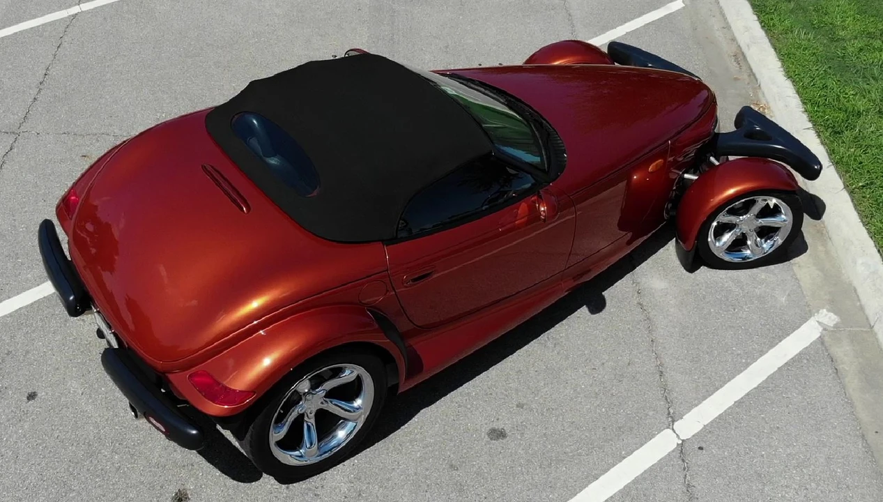 2001 Plymouth Prowler - Image 21 of 31