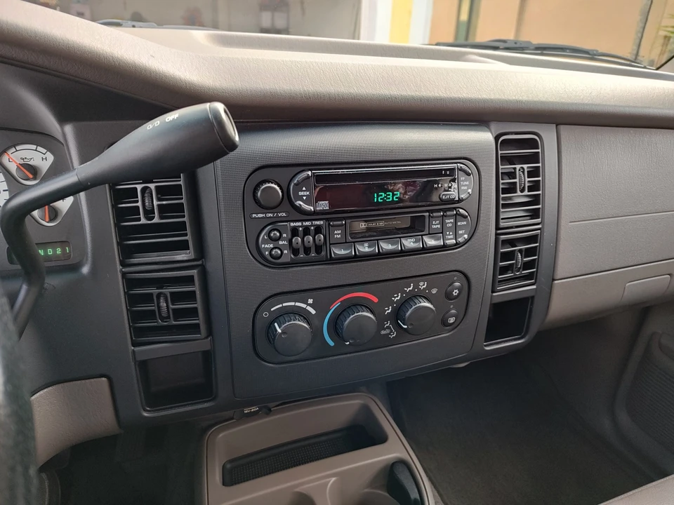 2001 Dodge Dakota 2nd Gen - Image 22 of 31