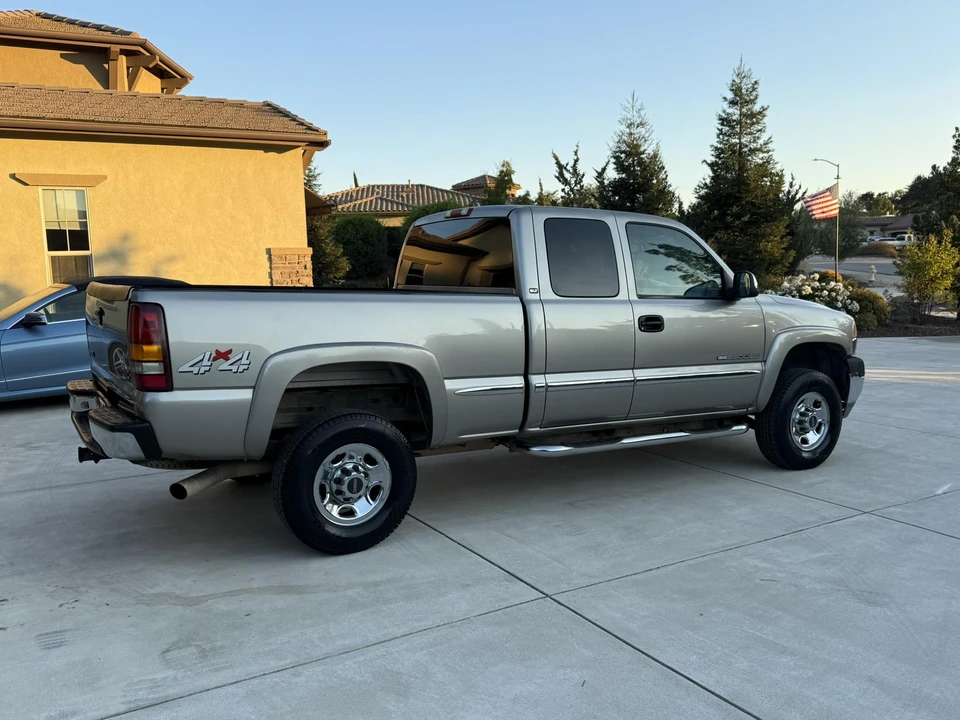 2001 GMC Sierra Heavy Duty 2nd Gen - Image 21 of 31