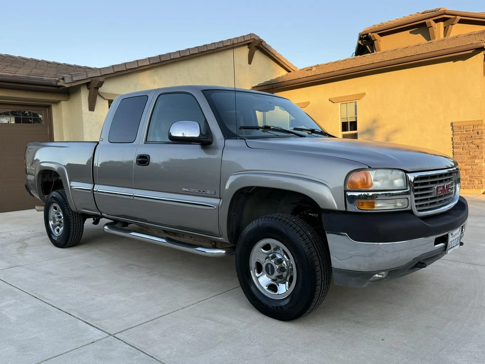 2001 GMC Sierra Heavy Duty 2nd Gen - Image 25 of 31