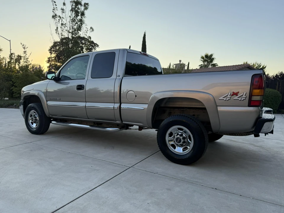 2001 GMC Sierra Heavy Duty 2nd Gen - Image 9 of 31