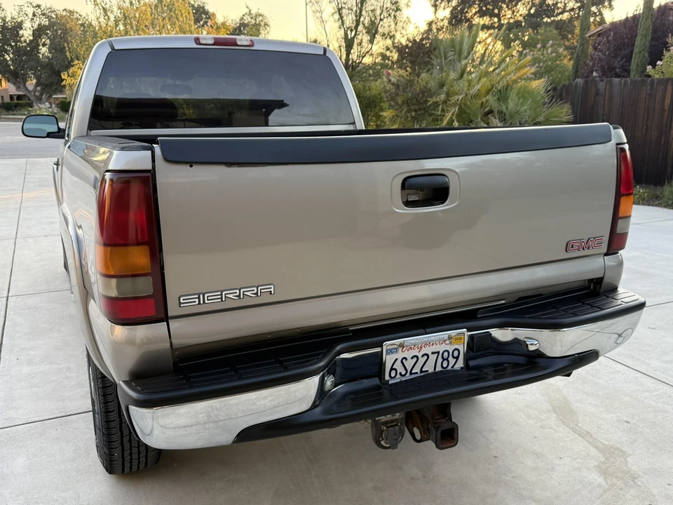 2001 GMC Sierra Heavy Duty 2nd Gen - Image 15 of 31