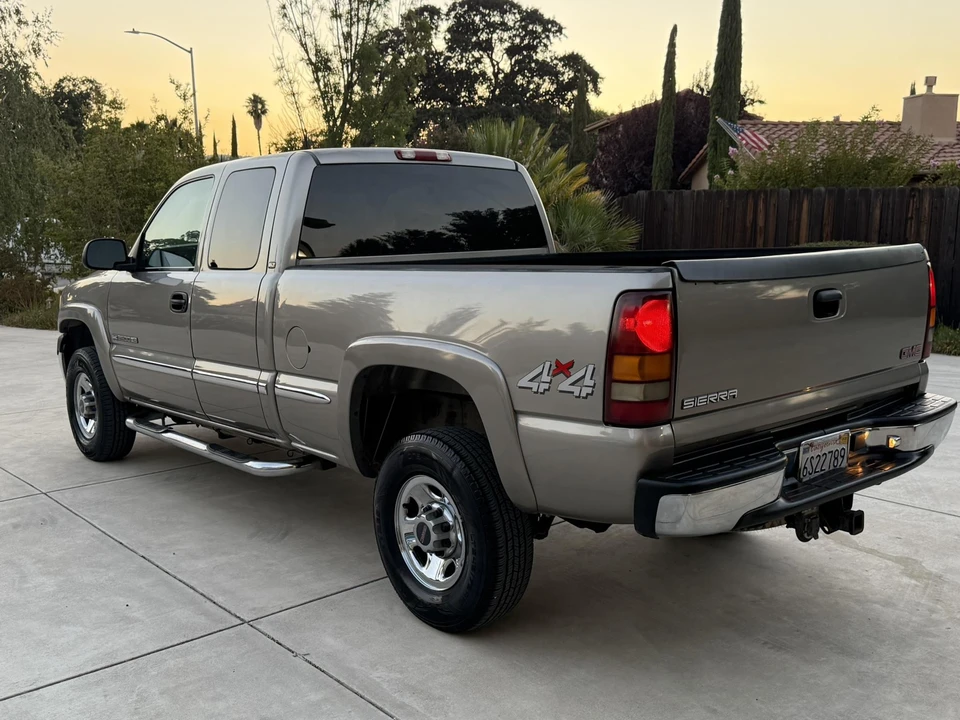 2001 GMC Sierra Heavy Duty 2nd Gen - Image 13 of 31
