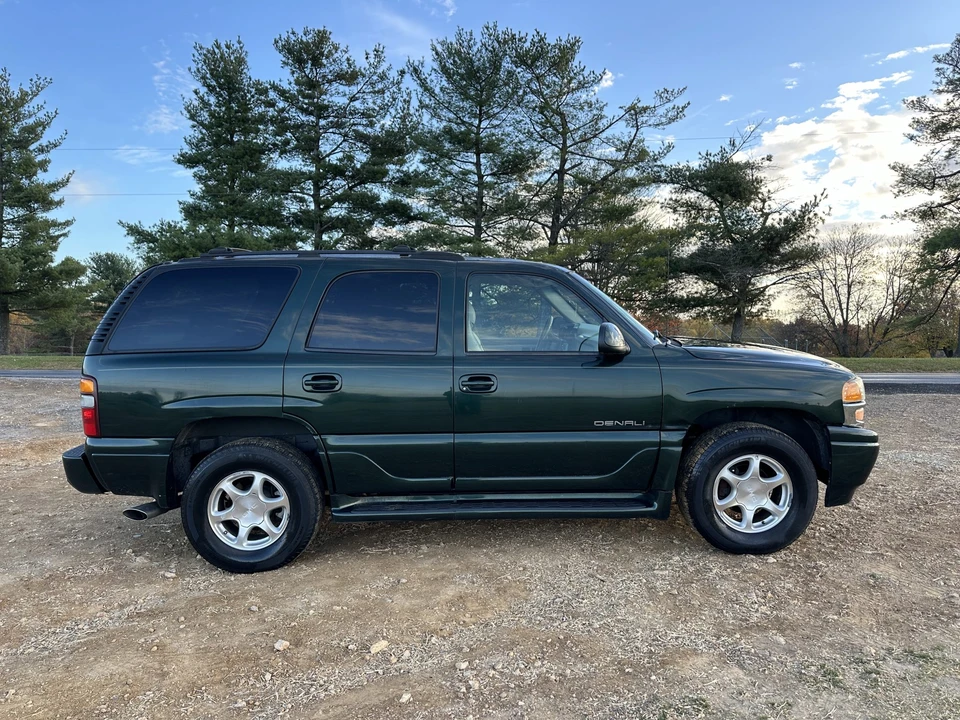 2001 GMC Yukon 2nd Gen - Image 29 of 31