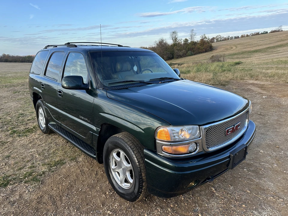 2001 GMC Yukon 2nd Gen - Image 21 of 31
