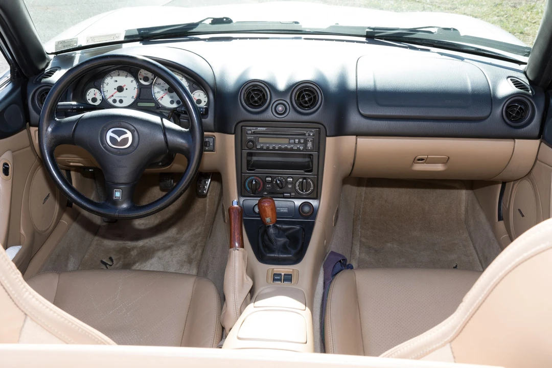 2001 Mazda NB MX-5 Miata - Image 20 of 31