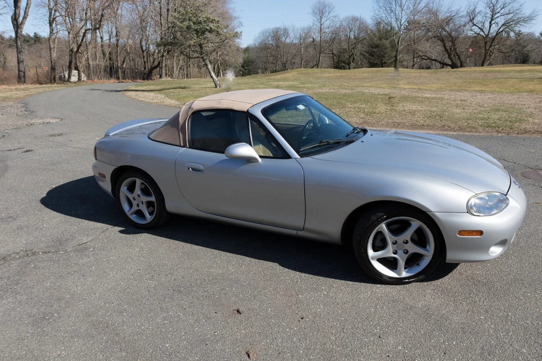 2001 Mazda NB MX-5 Miata - Image 11 of 31