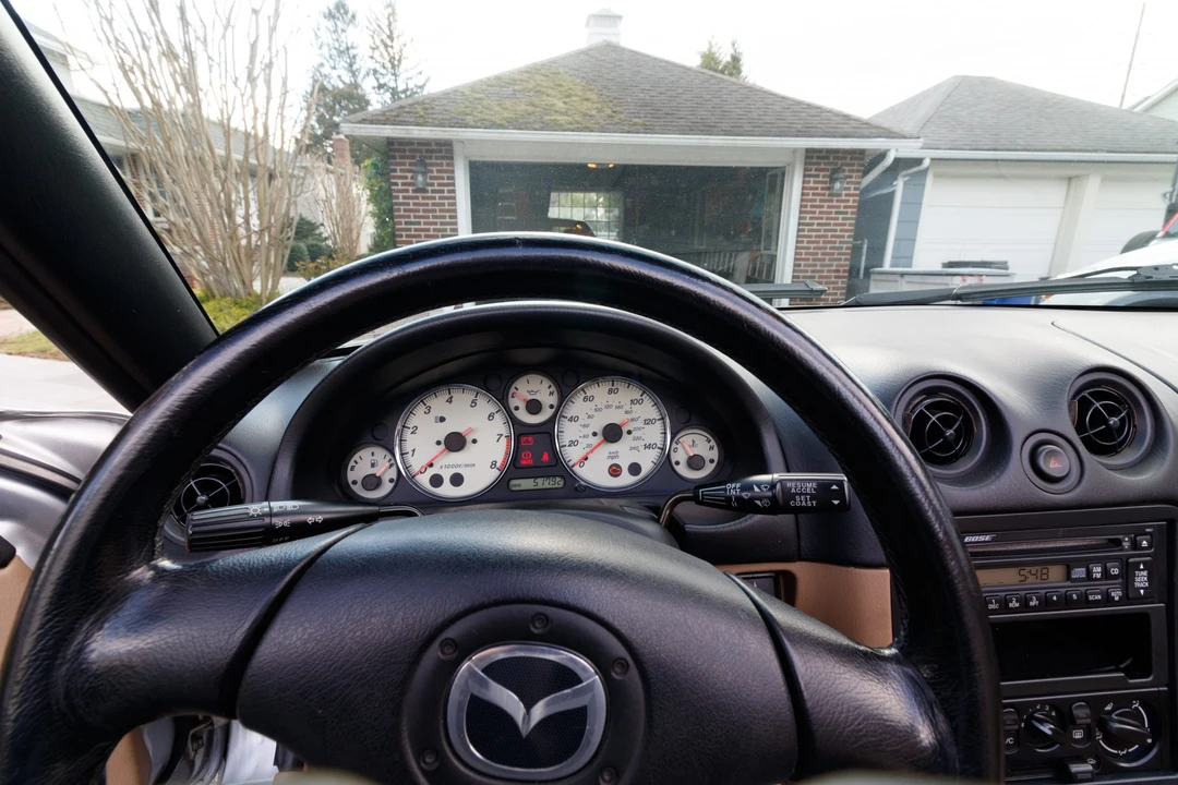 2001 Mazda NB MX-5 Miata - Image 22 of 31