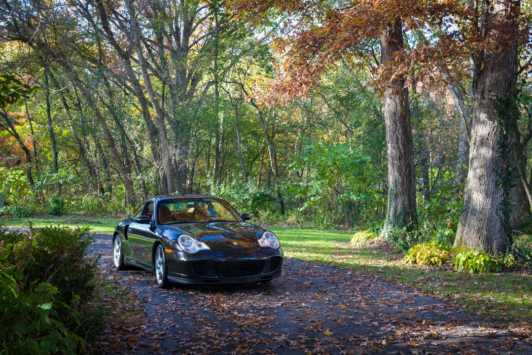 2001 Porsche 996 Turbo - Image 11 of 31
