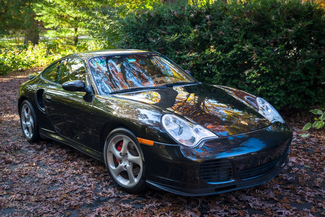 2001 Porsche 996 Turbo - Image 12 of 31