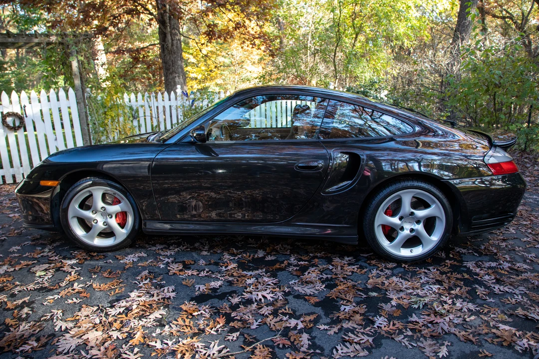 2001 Porsche 996 Turbo - Image 24 of 31