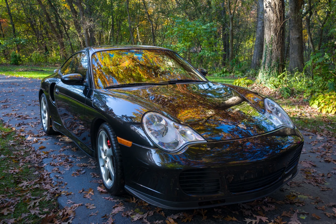2001 Porsche 996 Turbo - Image 5 of 31