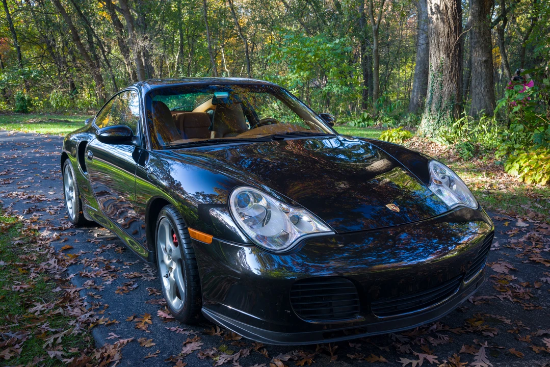 2001 Porsche 996 Turbo - Image 6 of 31