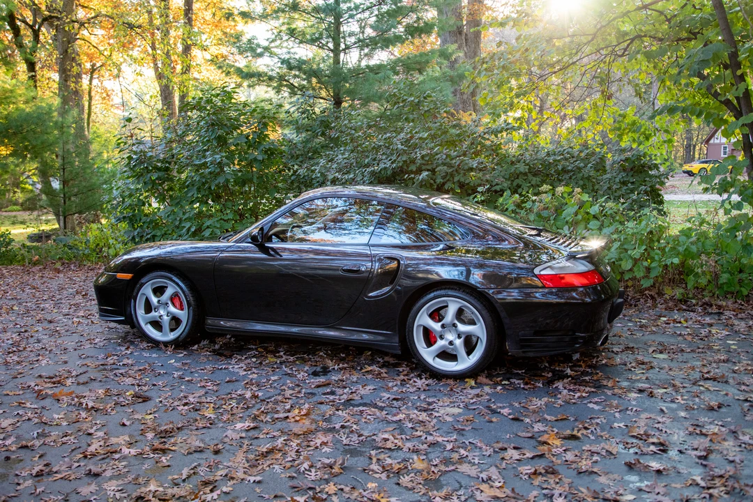 2001 Porsche 996 Turbo - Image 28 of 31