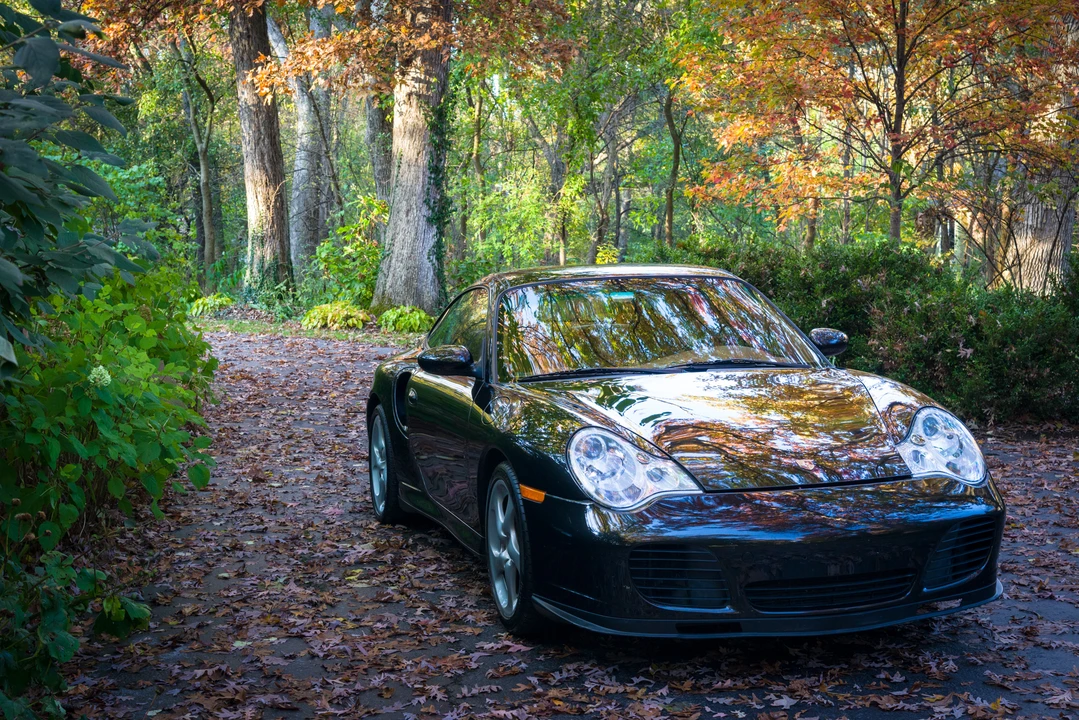 2001 Porsche 996 Turbo - Image 7 of 31