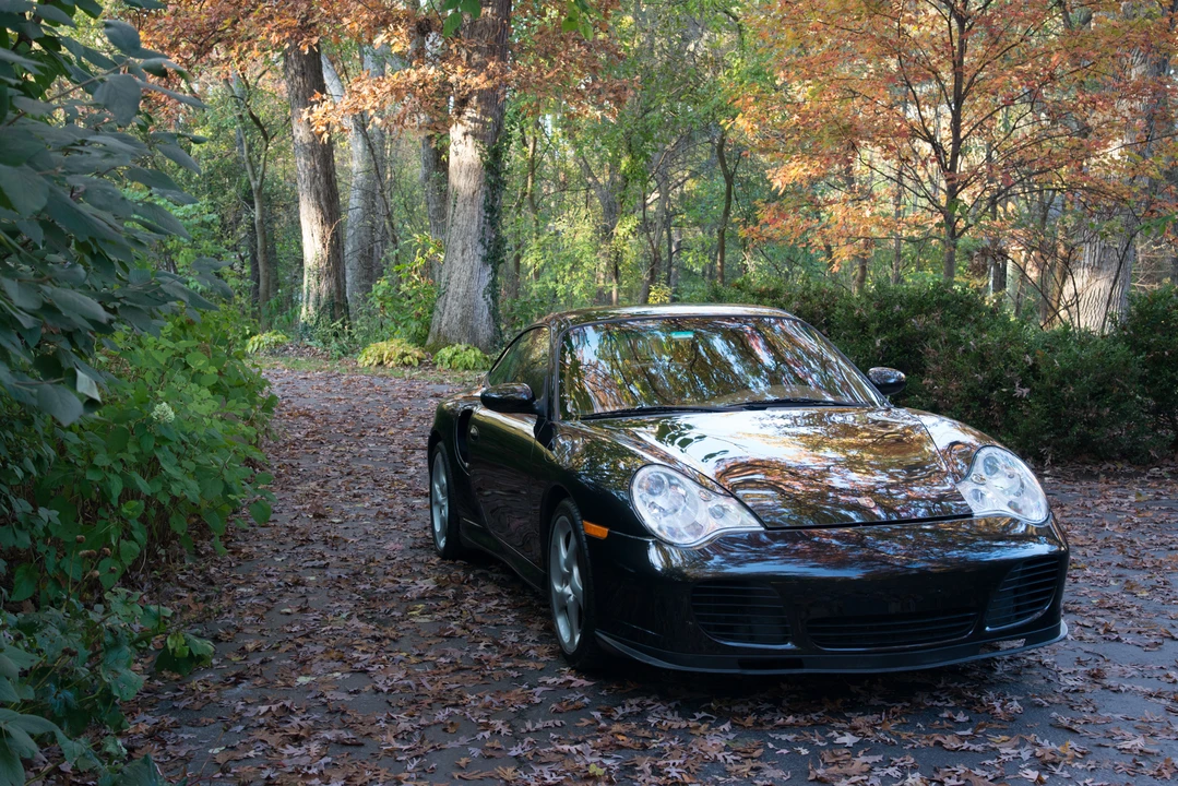 2001 Porsche 996 Turbo - Image 9 of 31