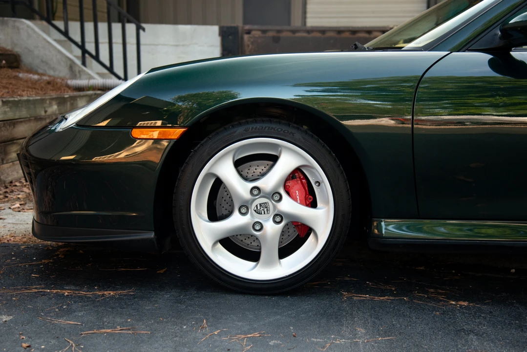 2001 Porsche 996 Turbo - Image 30 of 31
