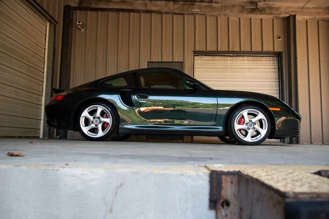 2001 Porsche 996 Turbo - Image 16 of 31