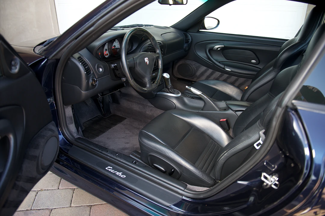2001 Porsche 996 Turbo - Image 30 of 31