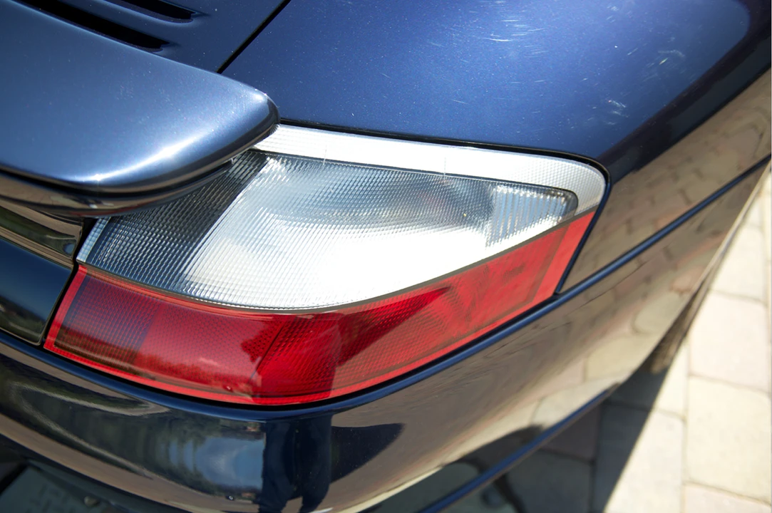 2001 Porsche 996 Turbo - Image 24 of 31