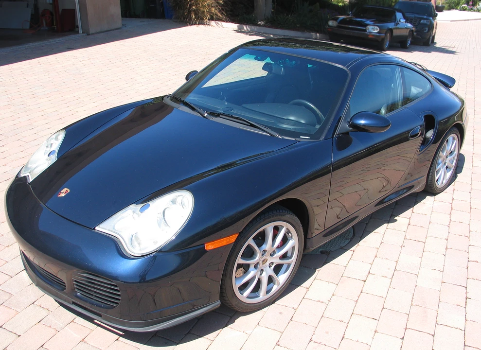2001 Porsche 996 Turbo - Image 15 of 31