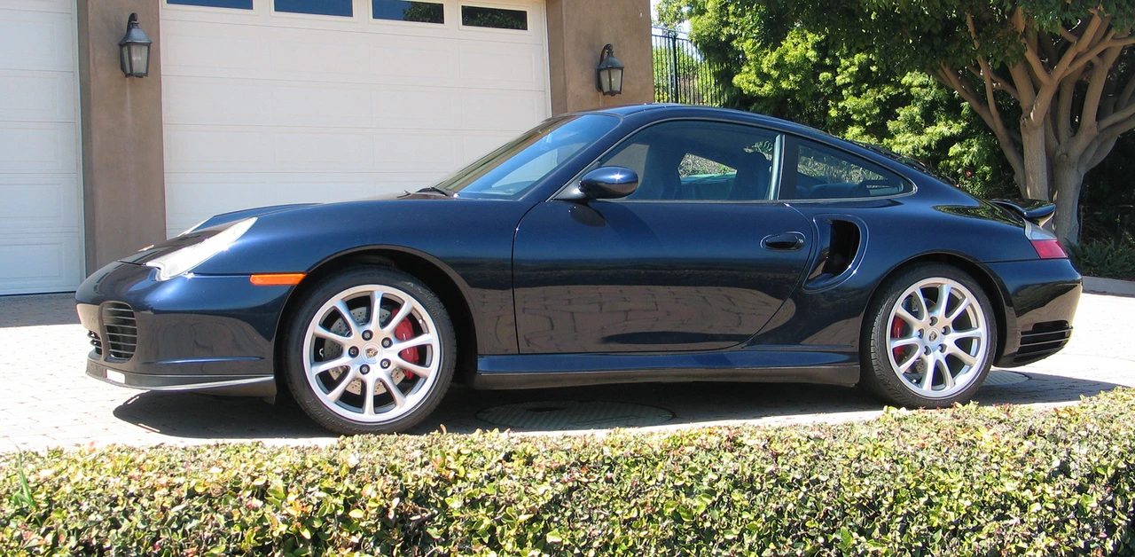 2001 Porsche 996 Turbo - Image 13 of 31