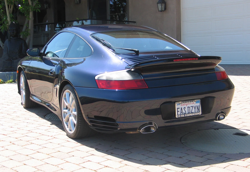 2001 Porsche 996 Turbo - Image 7 of 31