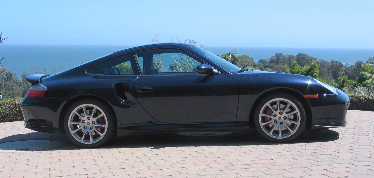 2001 Porsche 996 Turbo - Image 2 of 31