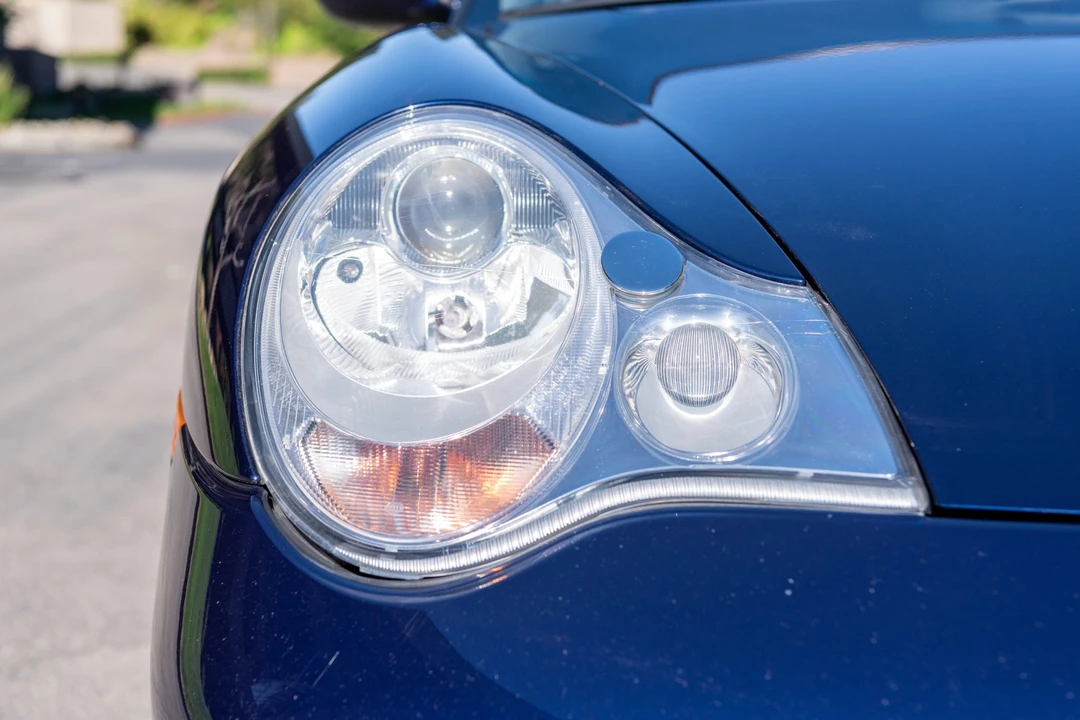 2001 Porsche 996 Turbo - Image 11 of 31