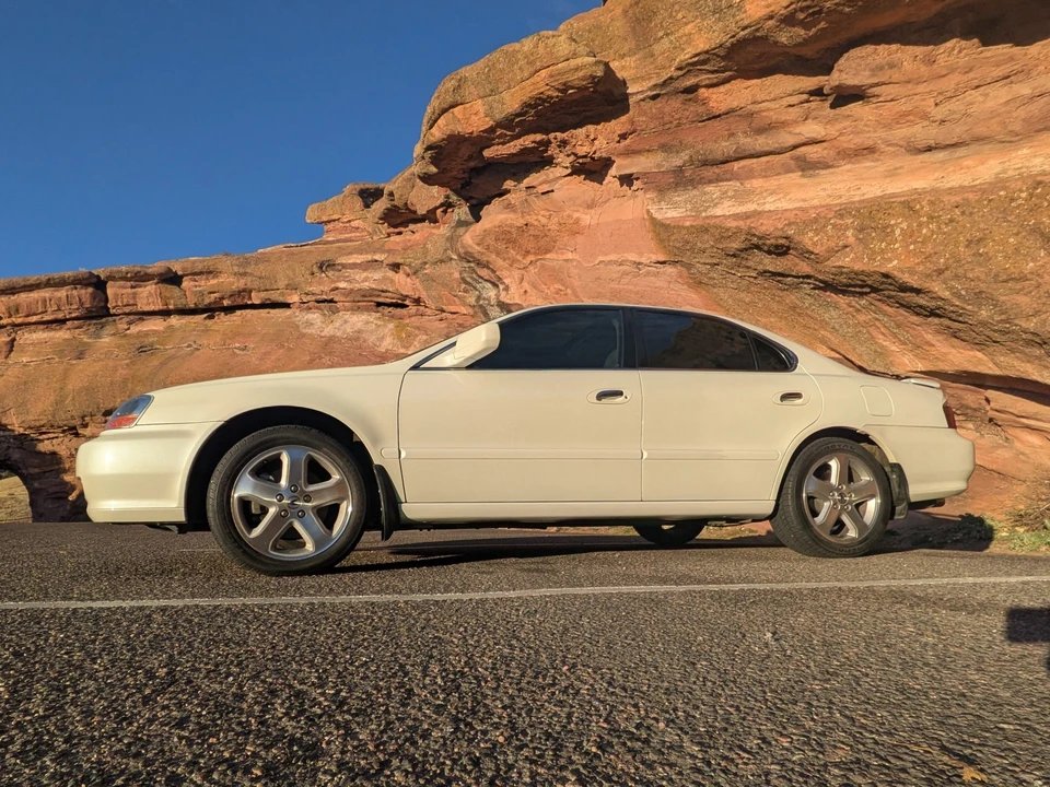 2002 Acura TL 2nd Gen - Image 14 of 31