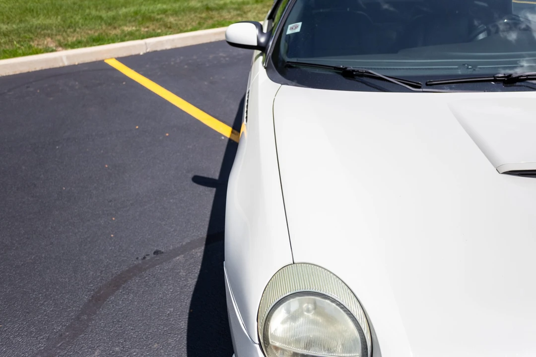 2002 Ford Thunderbird 11th Gen - Image 10 of 31