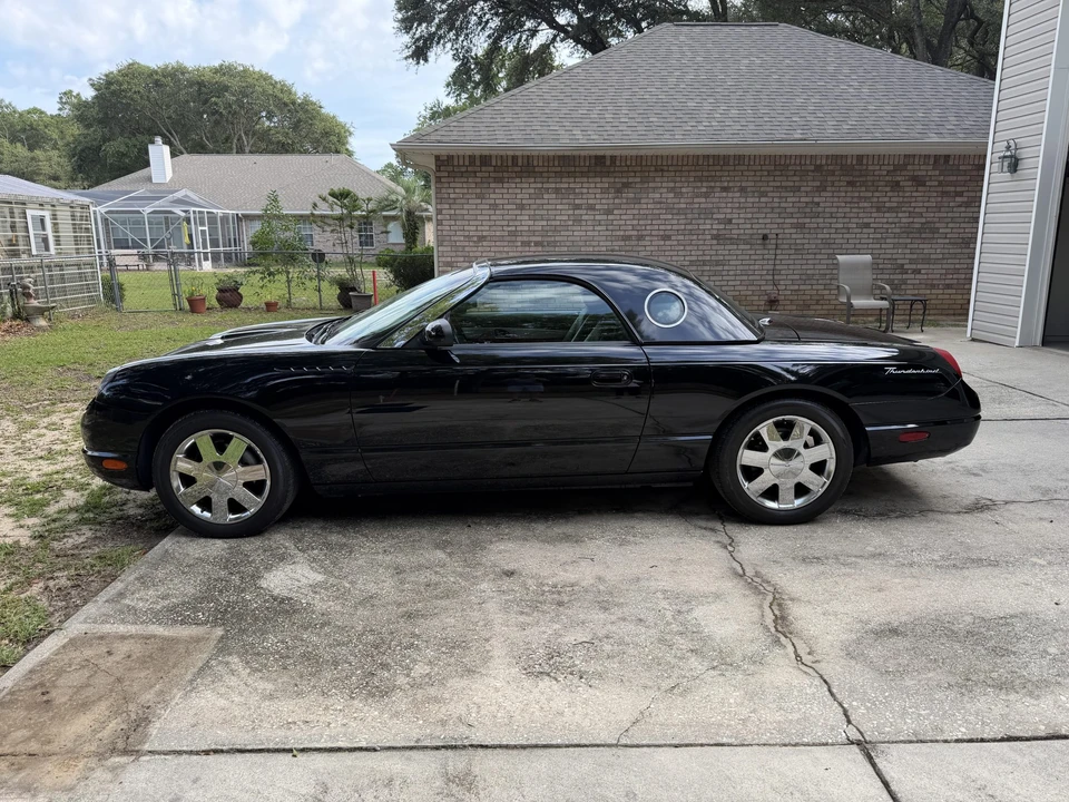2002 Ford Thunderbird 11th Gen - Image 6 of 31