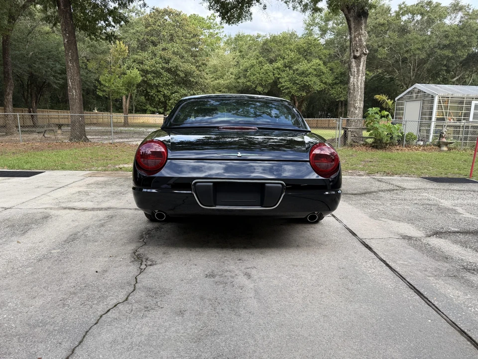 2002 Ford Thunderbird 11th Gen - Image 14 of 31