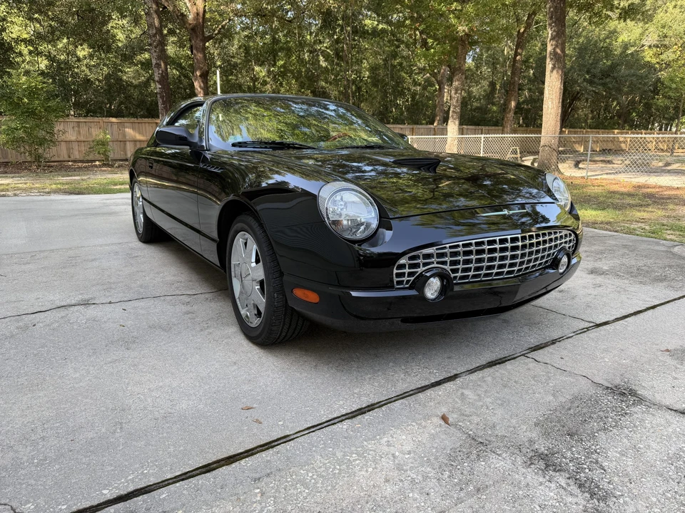 2002 Ford Thunderbird 11th Gen - Image 24 of 31