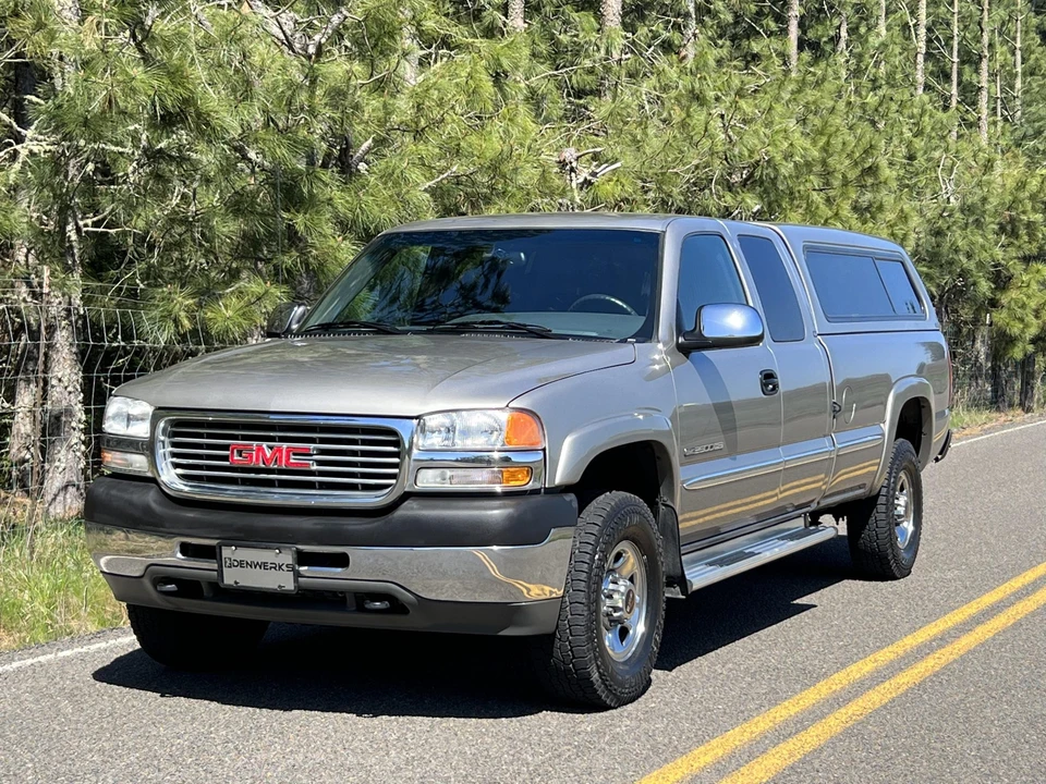2002 GMC Sierra Heavy Duty 2nd Gen - Image 17 of 31