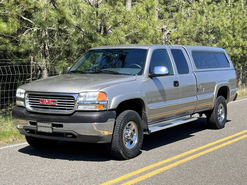 2002 GMC Sierra Heavy Duty 2nd Gen - Image 18 of 31
