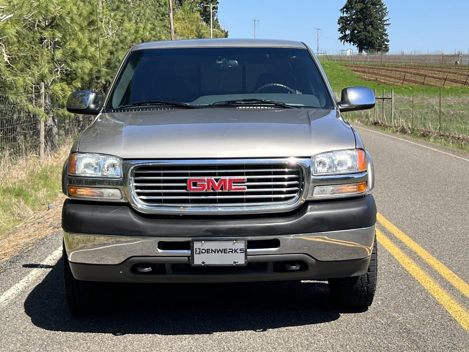 2002 GMC Sierra Heavy Duty 2nd Gen - Image 12 of 31