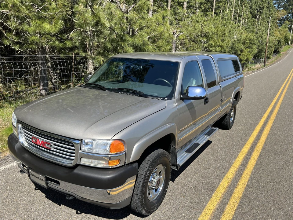 2002 GMC Sierra Heavy Duty 2nd Gen - Image 19 of 31