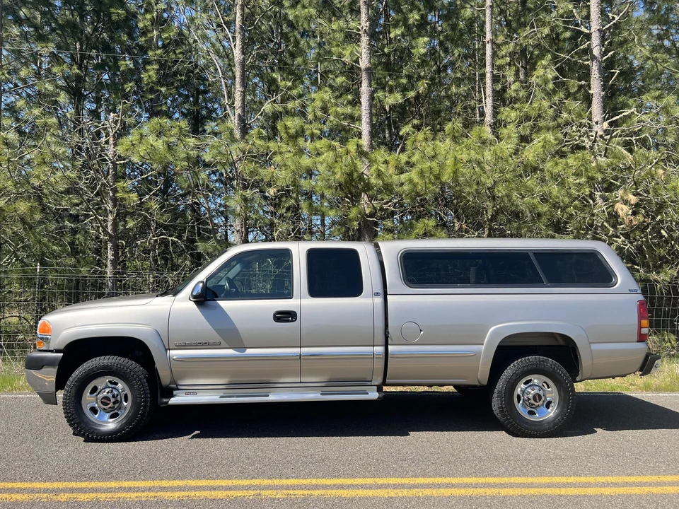 2002 GMC Sierra Heavy Duty 2nd Gen - Image 20 of 31