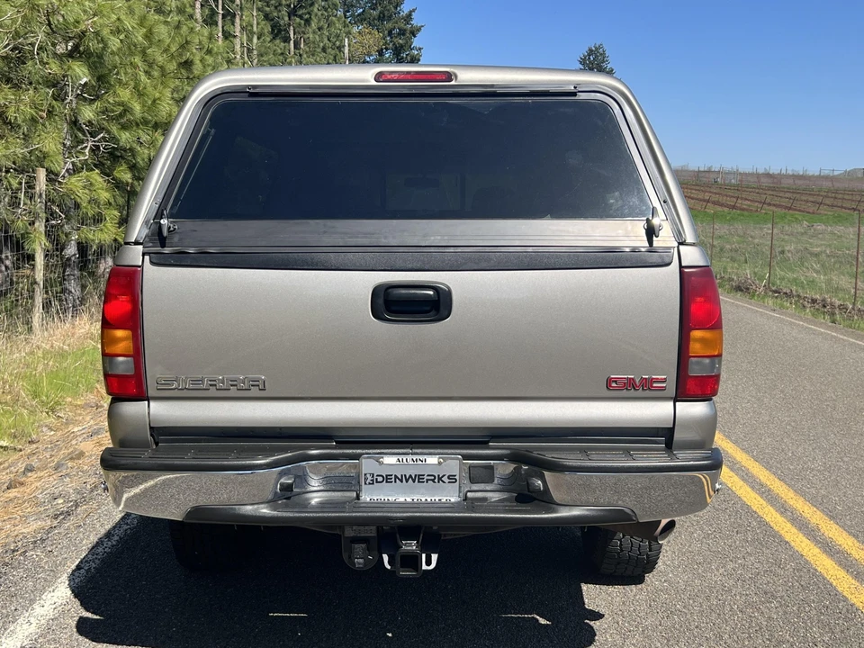 2002 GMC Sierra Heavy Duty 2nd Gen - Image 24 of 31